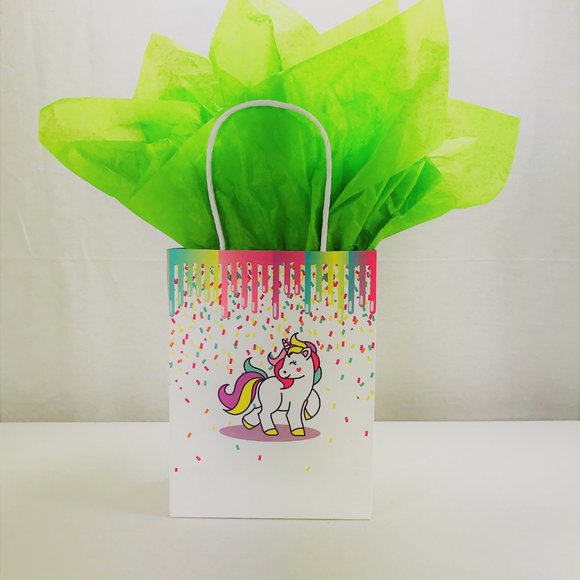 NWOT Set of 24 Unicorn Bags with Tissue Paper - Picture 7 of 8
